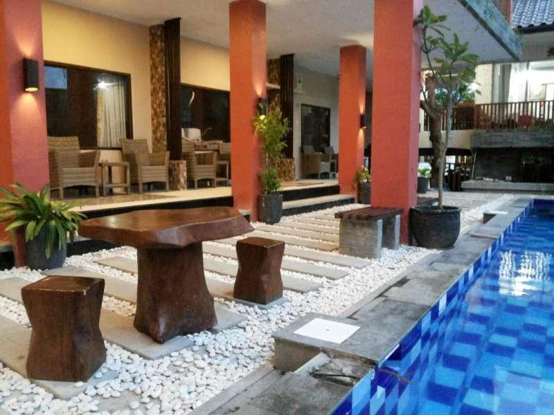 Holiday Beach Inn Pangandaran Kültér fotó