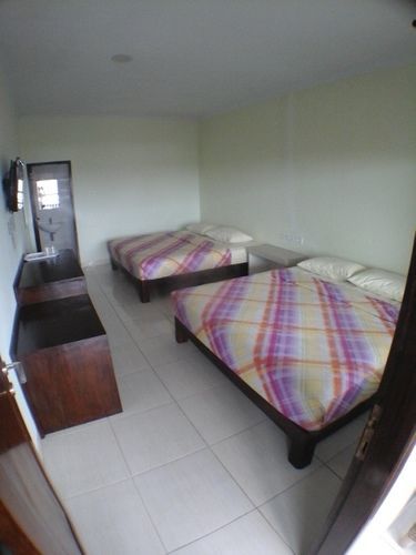 Holiday Beach Inn Pangandaran Kültér fotó